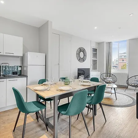 L'apollinaire - à 5 Minutes Du Centre Appartement